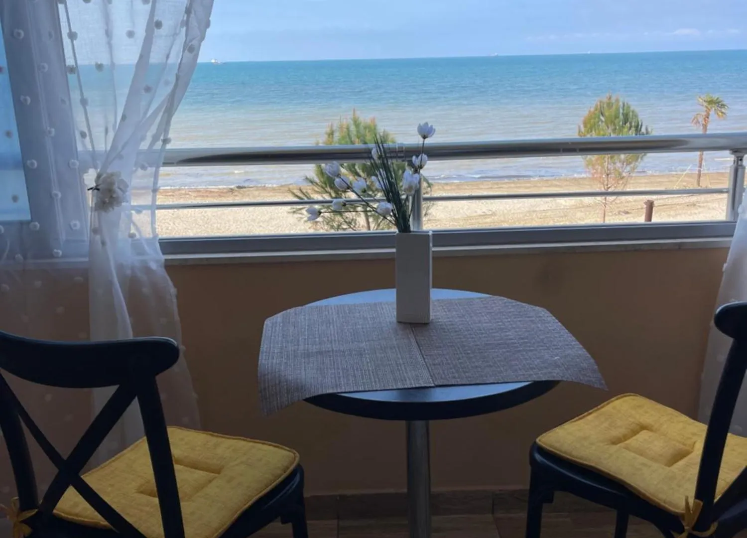 Аpartments On The Beach Durrës Lejlighed